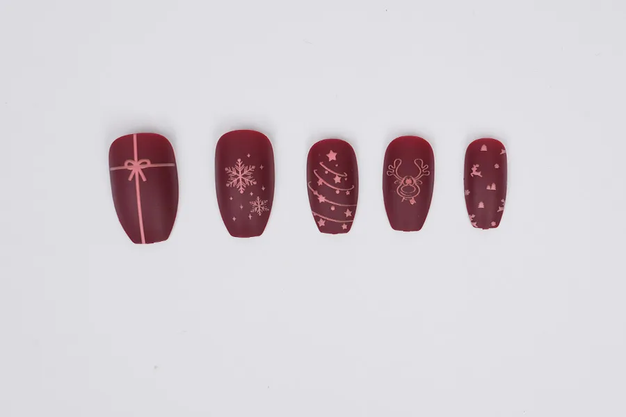 Christmas Nail Art image 2