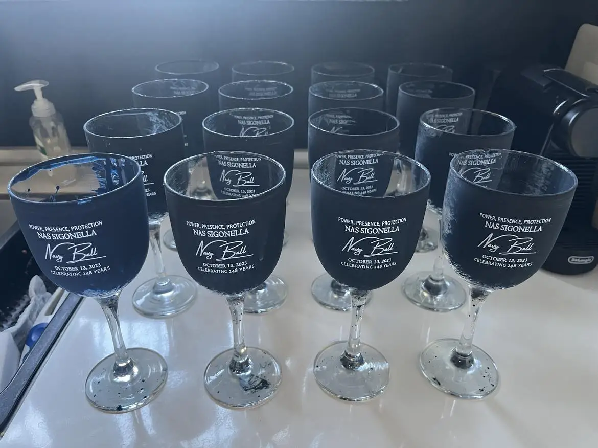 Engraving Wine Glasses with Stem image 8