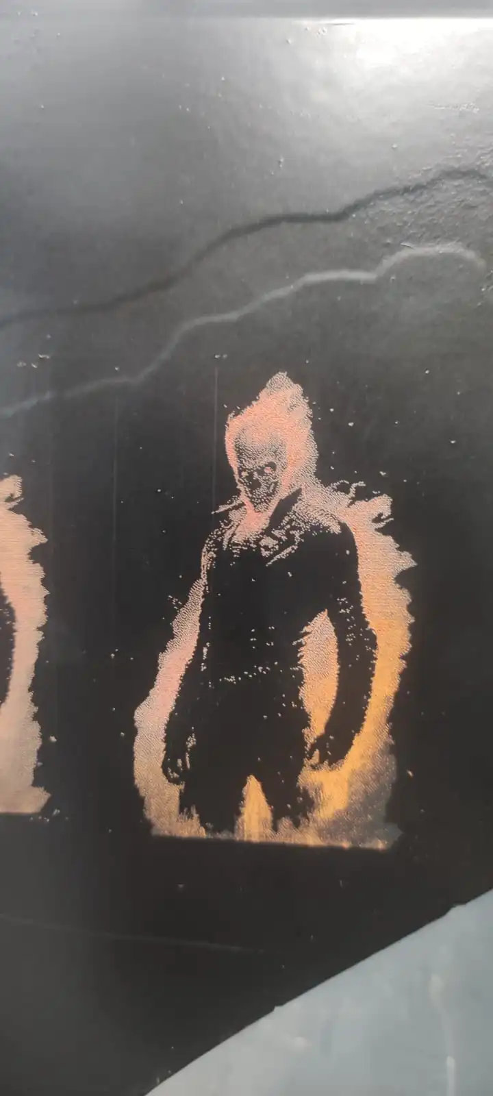 laser no azulejo image 1