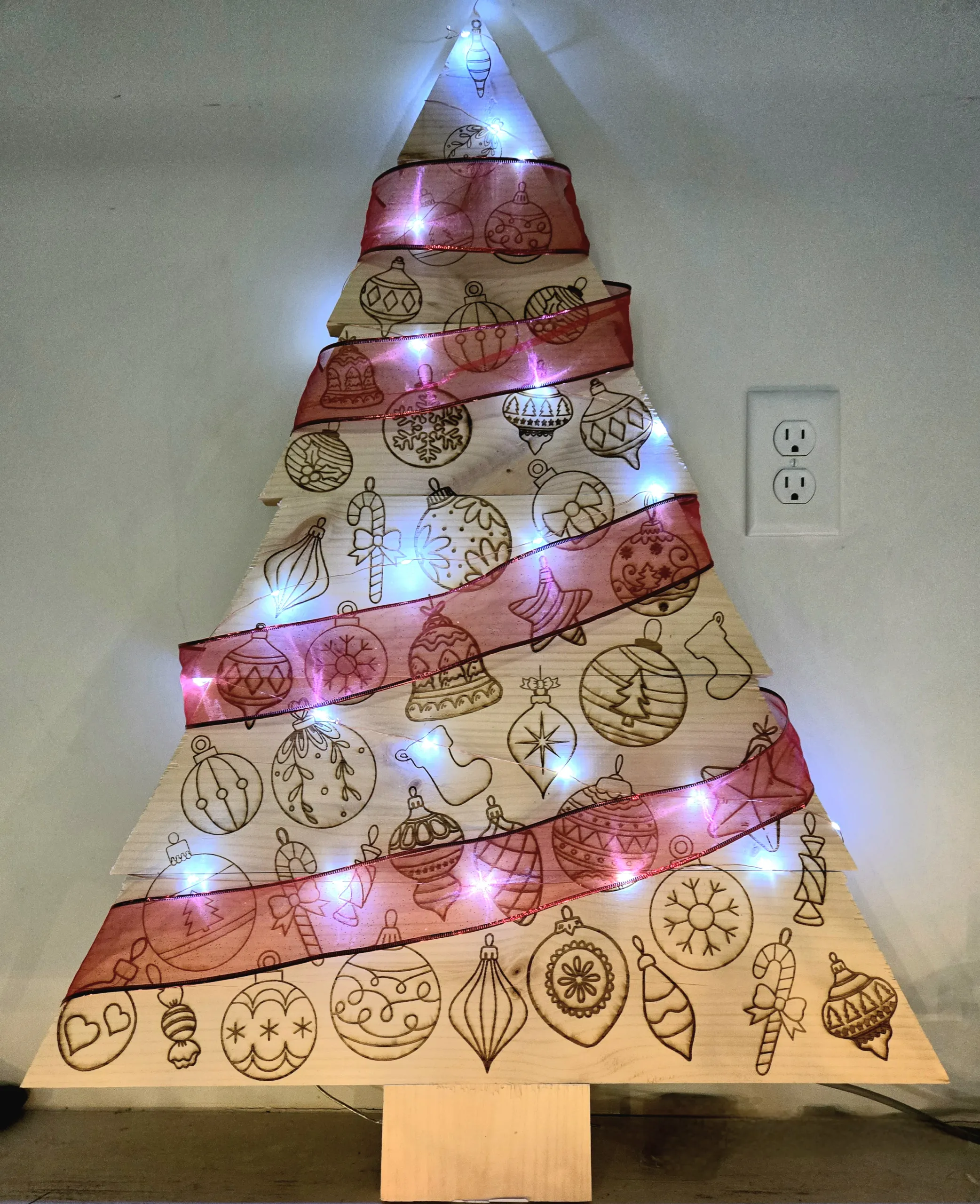 Christmas Tree with Ornaments-Step2 After engraving the ornaments on the wooden Christmas Tree...-1