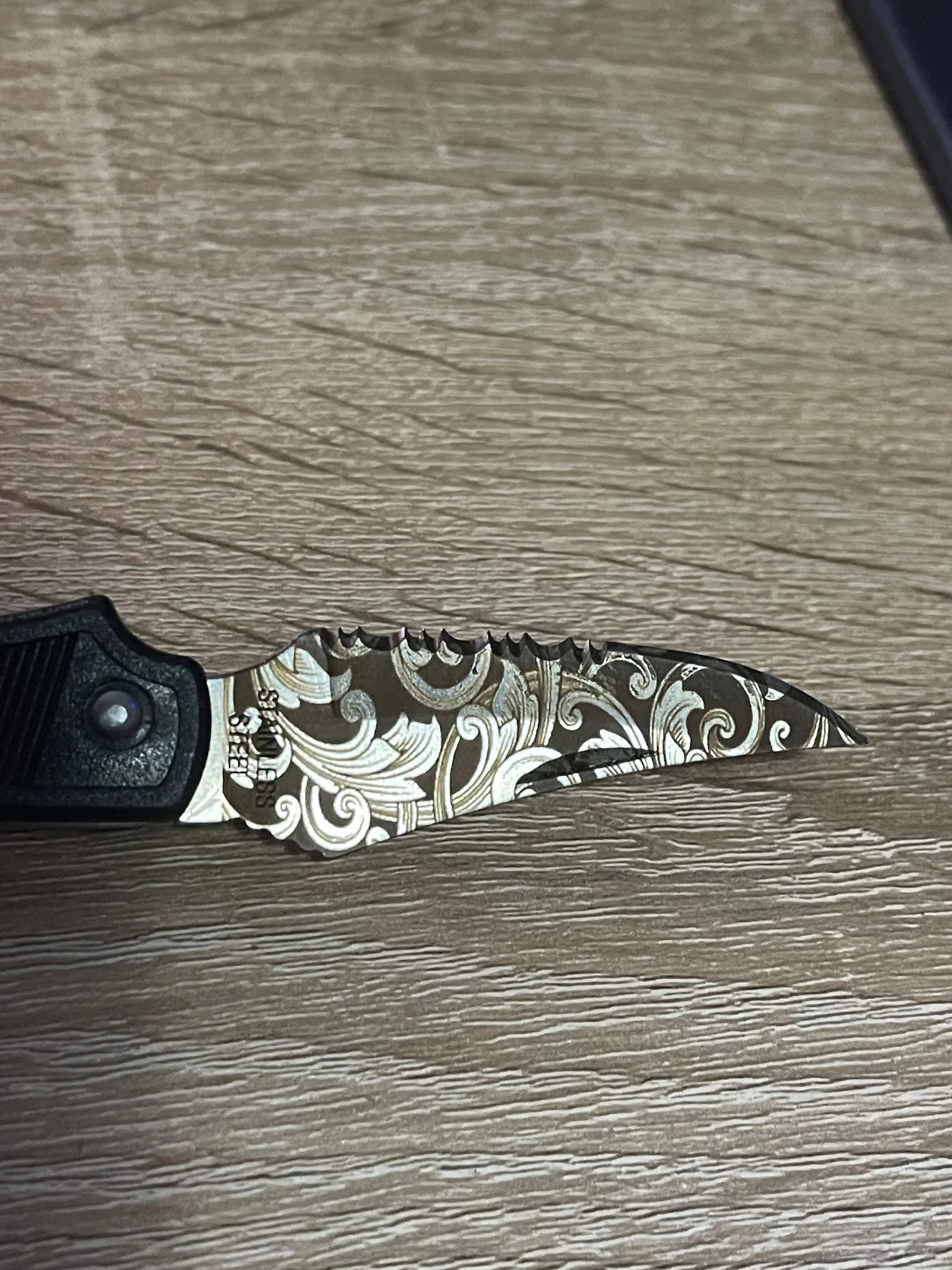 Knife blade engrave image 1
