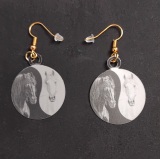 Création originale de boucles d'oreilles thumbnail 1