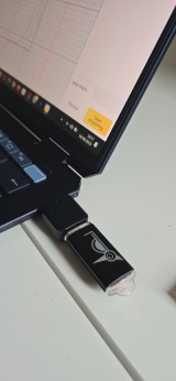 Engraved My LaserPecker USB Drive - Where I Keep All My Projects thumbnail 3